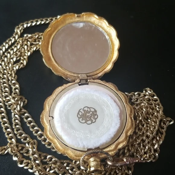 Vintage Max Factor English Garden Women's Powder Compact with Chain - Picture 4 of 6